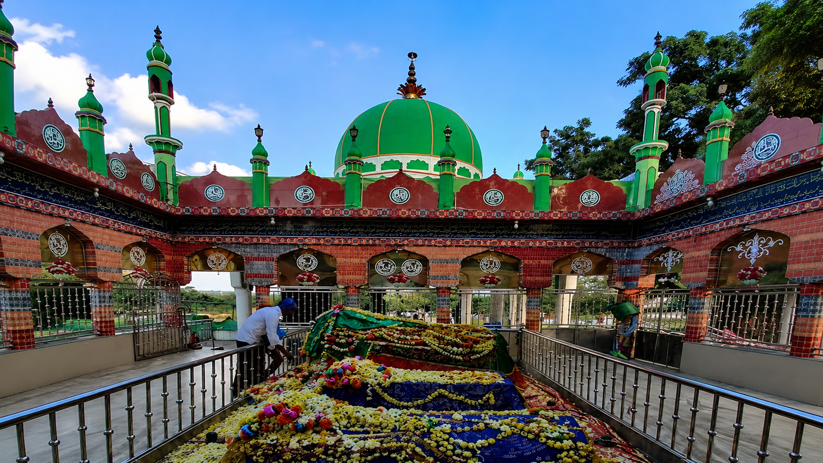 Dargah